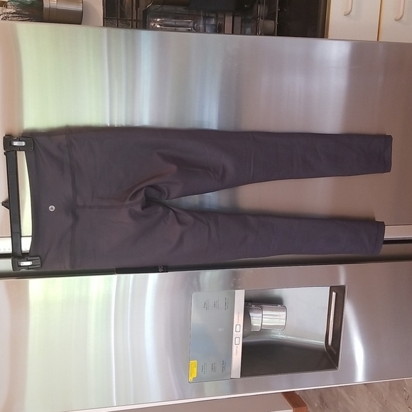 💕90 DEGREE💕 Gray Distressed Leggings XS NWT - Picture 2 of 10